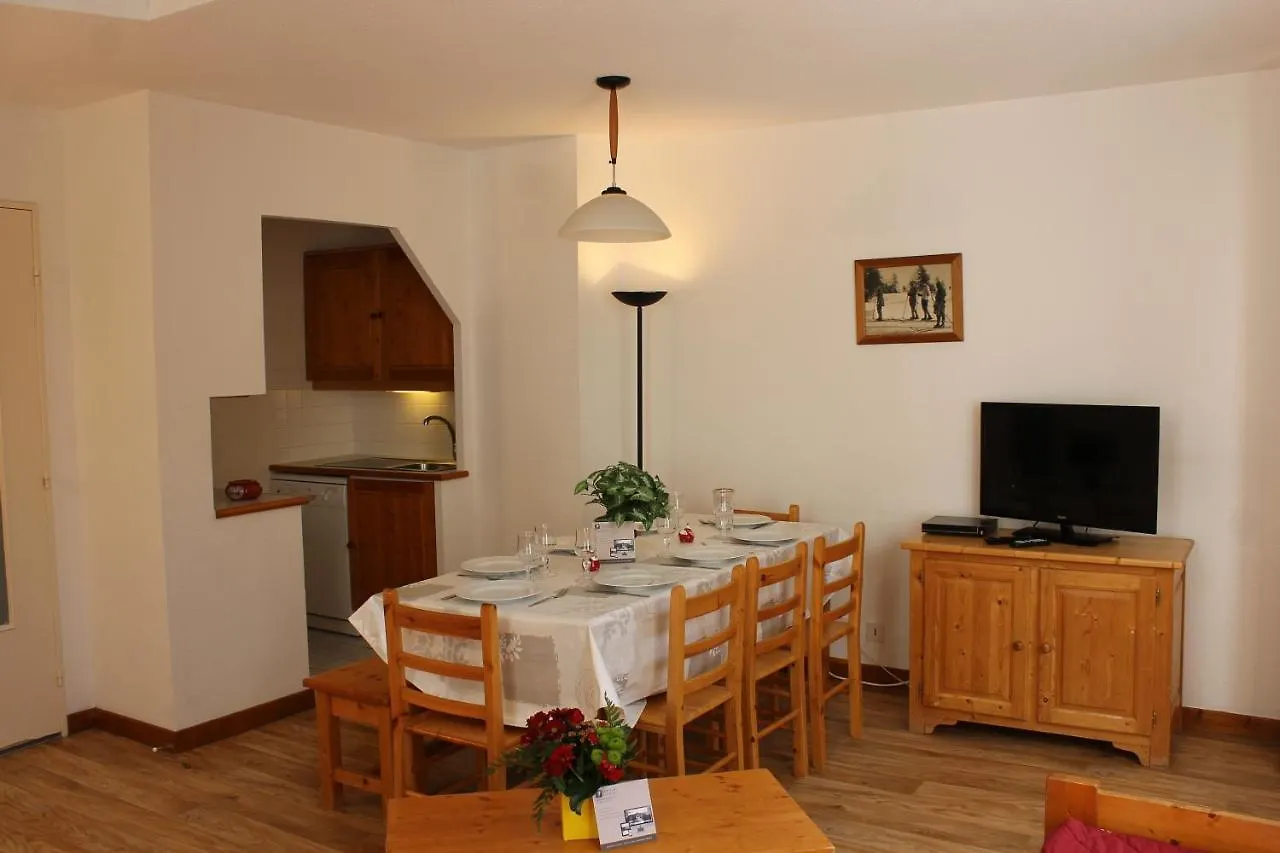 Apartment Residence Saboia B54 Cles Blanches Courchevel La Tania
